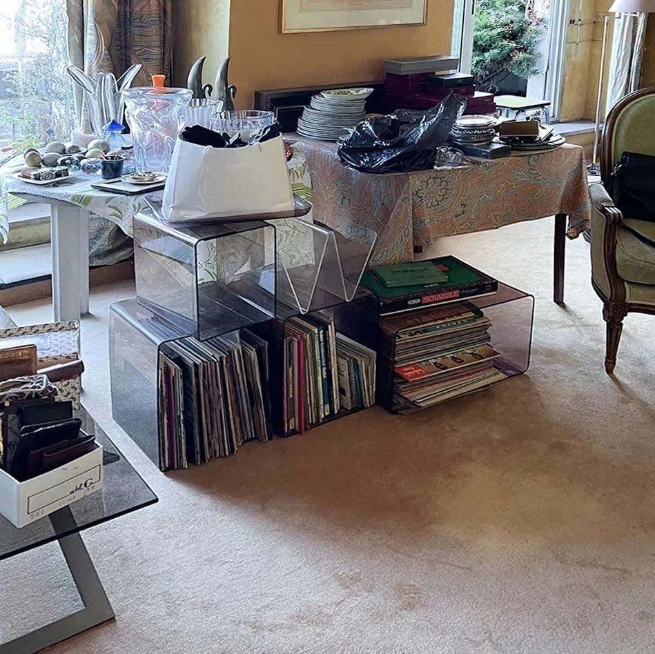 appartement_3 Objets trouves dans un débarras d'appartement Parisien