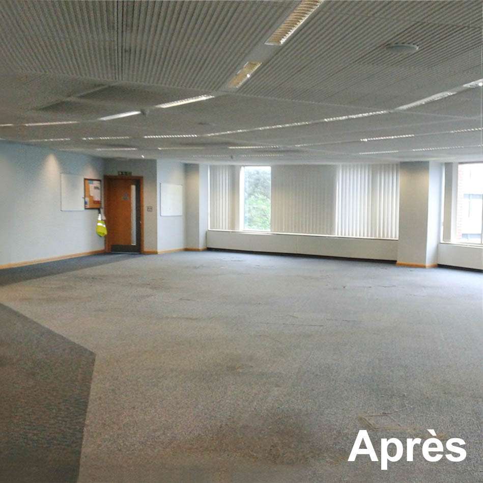 Bureau vide apès le débarras