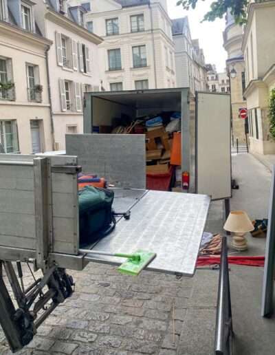 Debarras appartement Quai Montebello Paris 75005, Rue