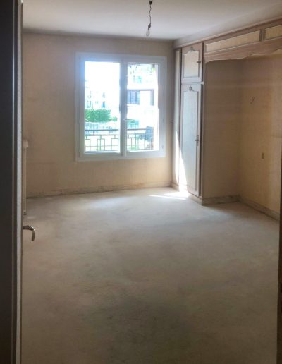 Débarras à Vincennes, Chambre vide