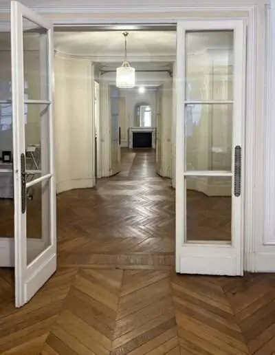 Débarras d'appartement rue Mignard, Paris 16e, entrée
