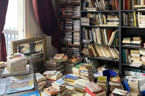 Débarras Diogène – Rue de Saussure, Paris 17e 11 débarras diogène, Accumulation de livres