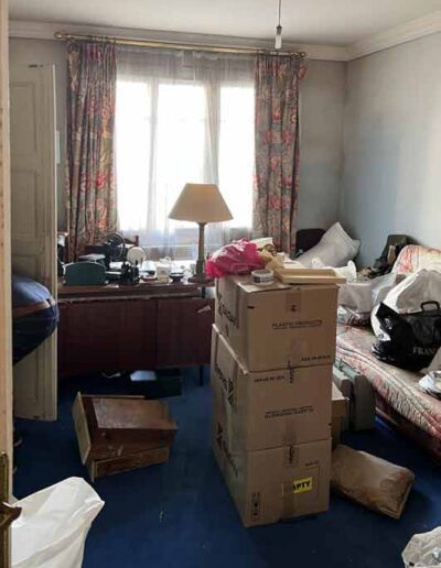 chambre encombrée