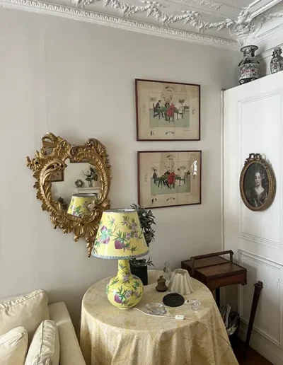 Debarras rue de Bassano Paris 75008 salon