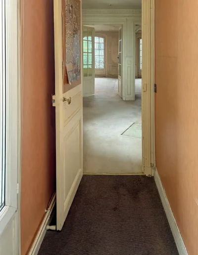 Debarras appartement rue Cauilancourt apris 18, entrée vide 3