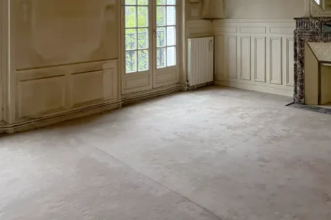 Rue Caulaincourt, intervention à Montmartre, Paris 18e 202 Debarras appartement rue Cauilancourt apris 18, salon vide