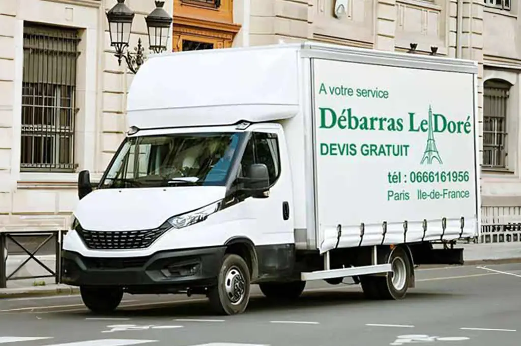 Débarras écologique à Paris | Réemploi, recyclage & don | Débarras Le Doré