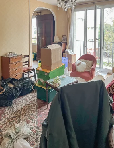 Débarras d'appartement à Rueil-Malmaison | Débarras Le Doré 8 Debarras-Debarras-Rueil-Malmaison-salon-7