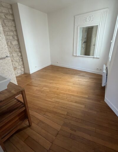 Débarras d'un duplex à paris, salle d'eau