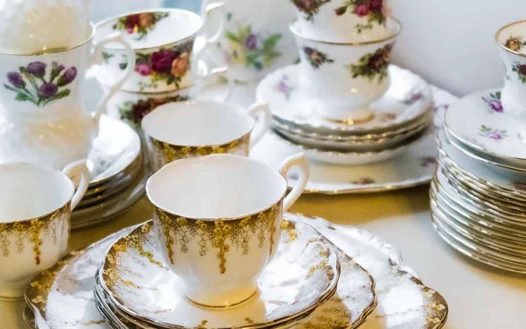 La petite histoire d’objets emblématiques du quotidien, premier volet Service porcelaine