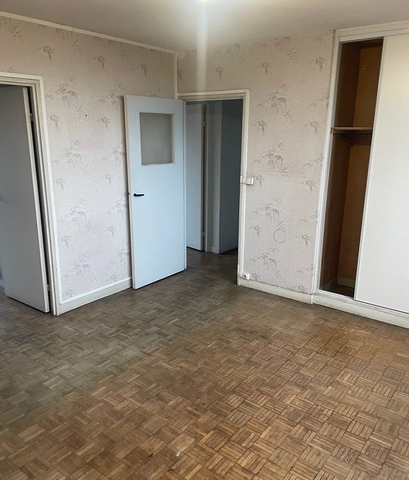Débarras appartement au sixième étage à Cachan, Avenue Aristide Briand