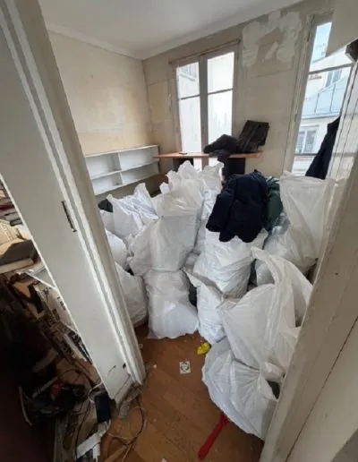 débarras appartement et achat livres paris 5e
